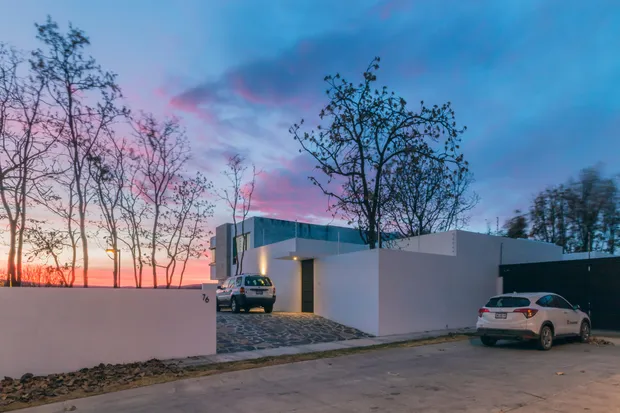 Dromedario House