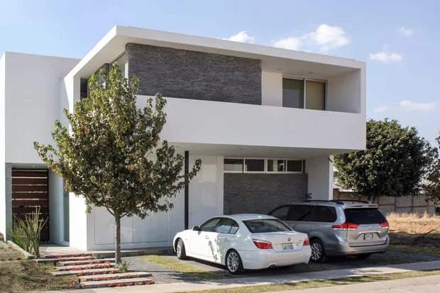 Olivos House