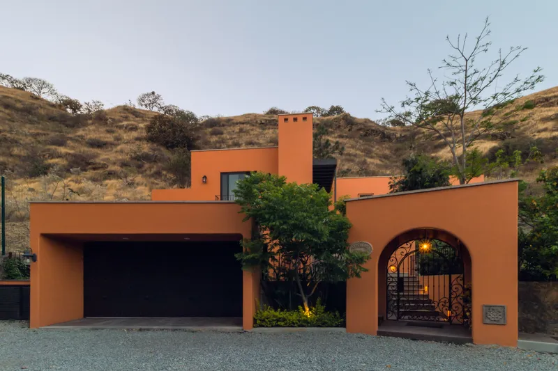 OC House
